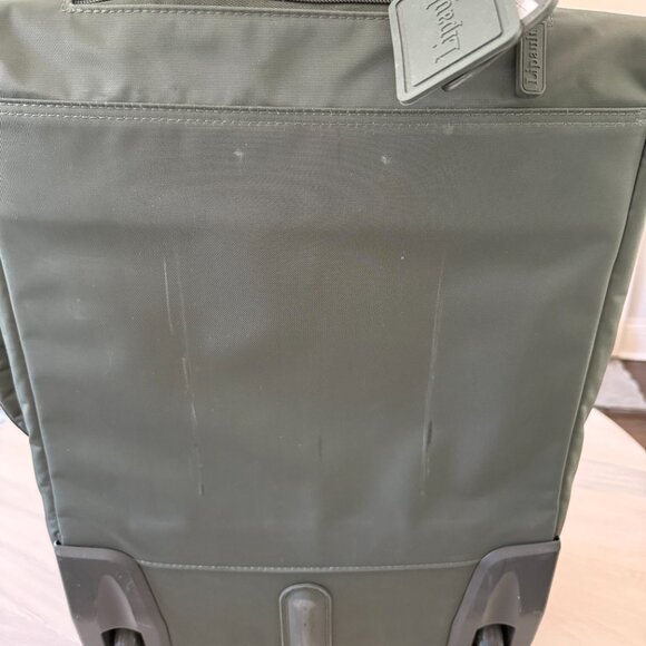 Lipault Suitcase - Picture 5 of 7